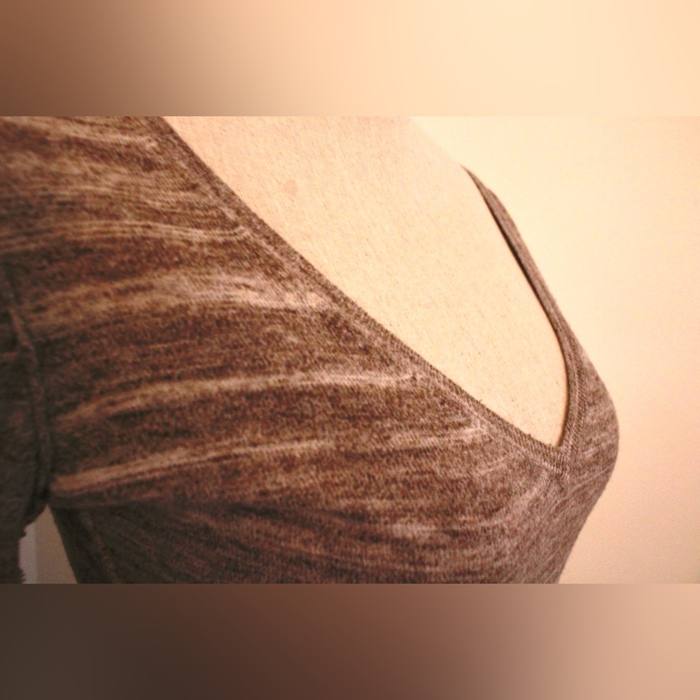 A.N.A. A New Approach Tan Brown Long Sleeve V Neck Knit Sweater Top Size S